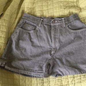 🍄 5 for $25 🍄 Genera shorts sz. 12